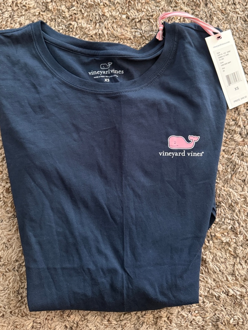 Vineyard Vines Pima cotton xs nwt Navy Short Sleeve Tee with Pink Whale Logo